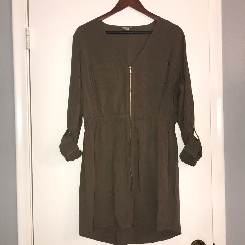 *Price Drop!* GUESS dress